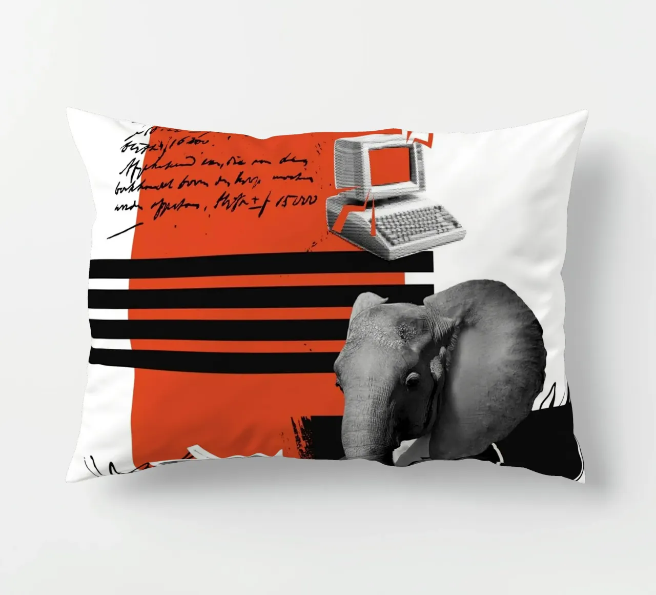 THE ELEPHANT IN THE CODE Kissen von Einfach Uebel