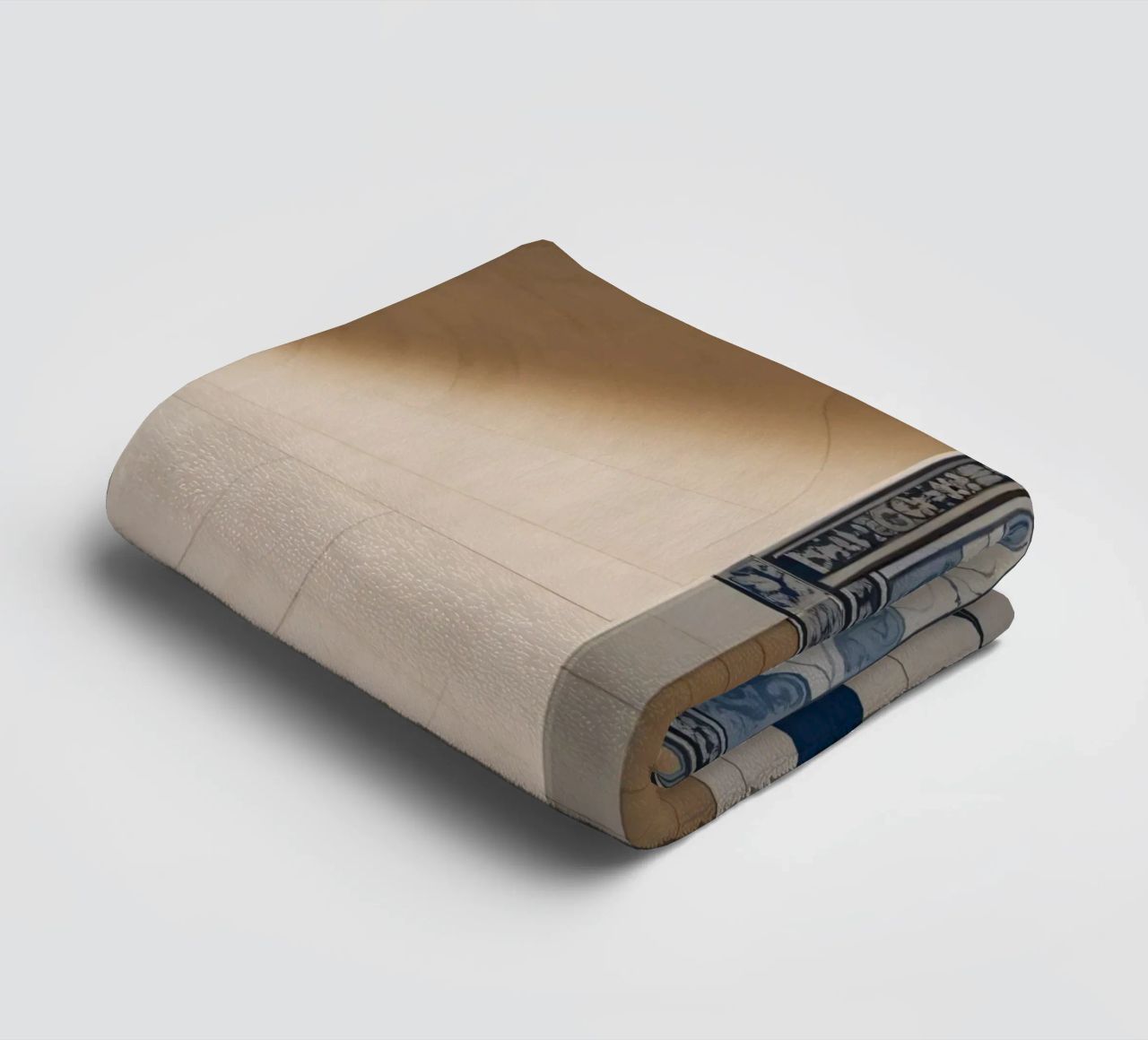 L'architecture moderne contraste avec les tuiles traditionnelles serviette de bain de DesignDoodle