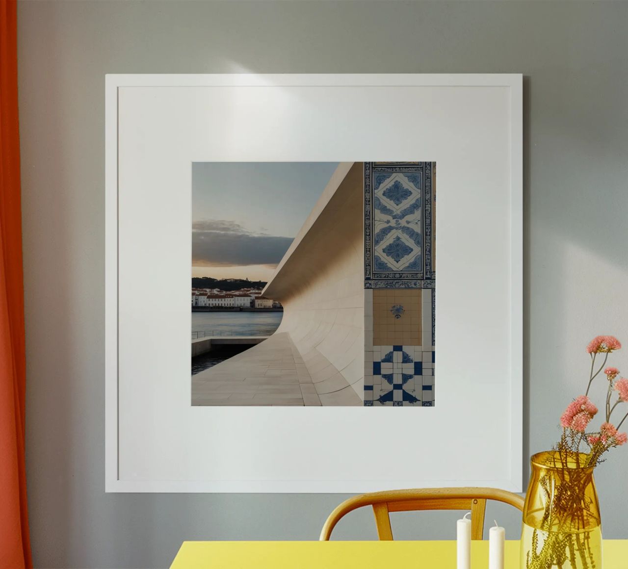 L'architecture moderne contraste avec les tuiles traditionnelles poster de DesignDoodle
