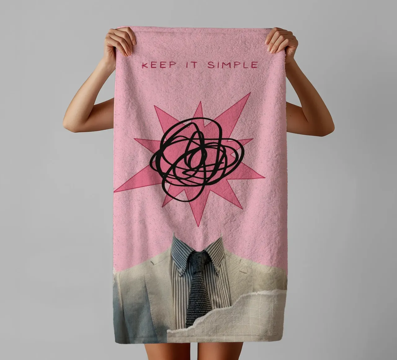 Impression d'art surréaliste "Keep It Simple" - Business & Chaos serviette de bain de ClubArt