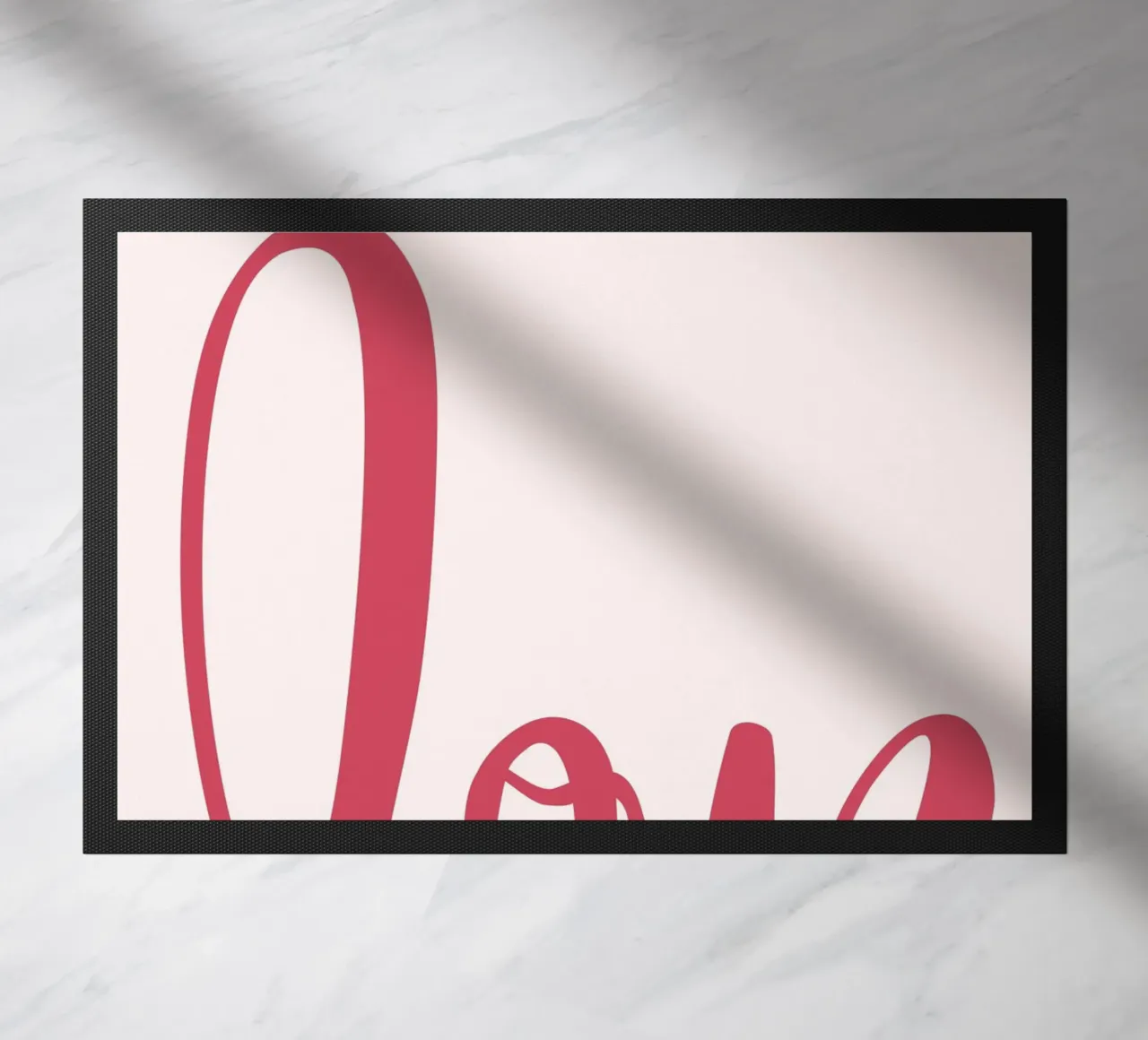 "Liebe" Elegantes Skript Kunstdruck - Minimalistisch & Romantisch Fußmatte von ClubArt