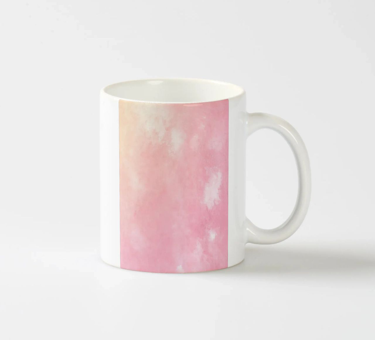 Texture astratta ad acquerello "Soft Pink Haze" - Sereno e tranquillo tazza in ceramica da ClubArt