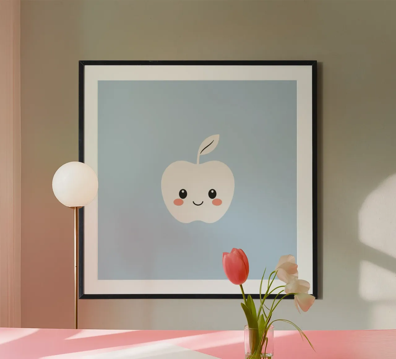 Simpatico personaggio sorridente di una mela con un viso amichevole poster da DesignDoodle