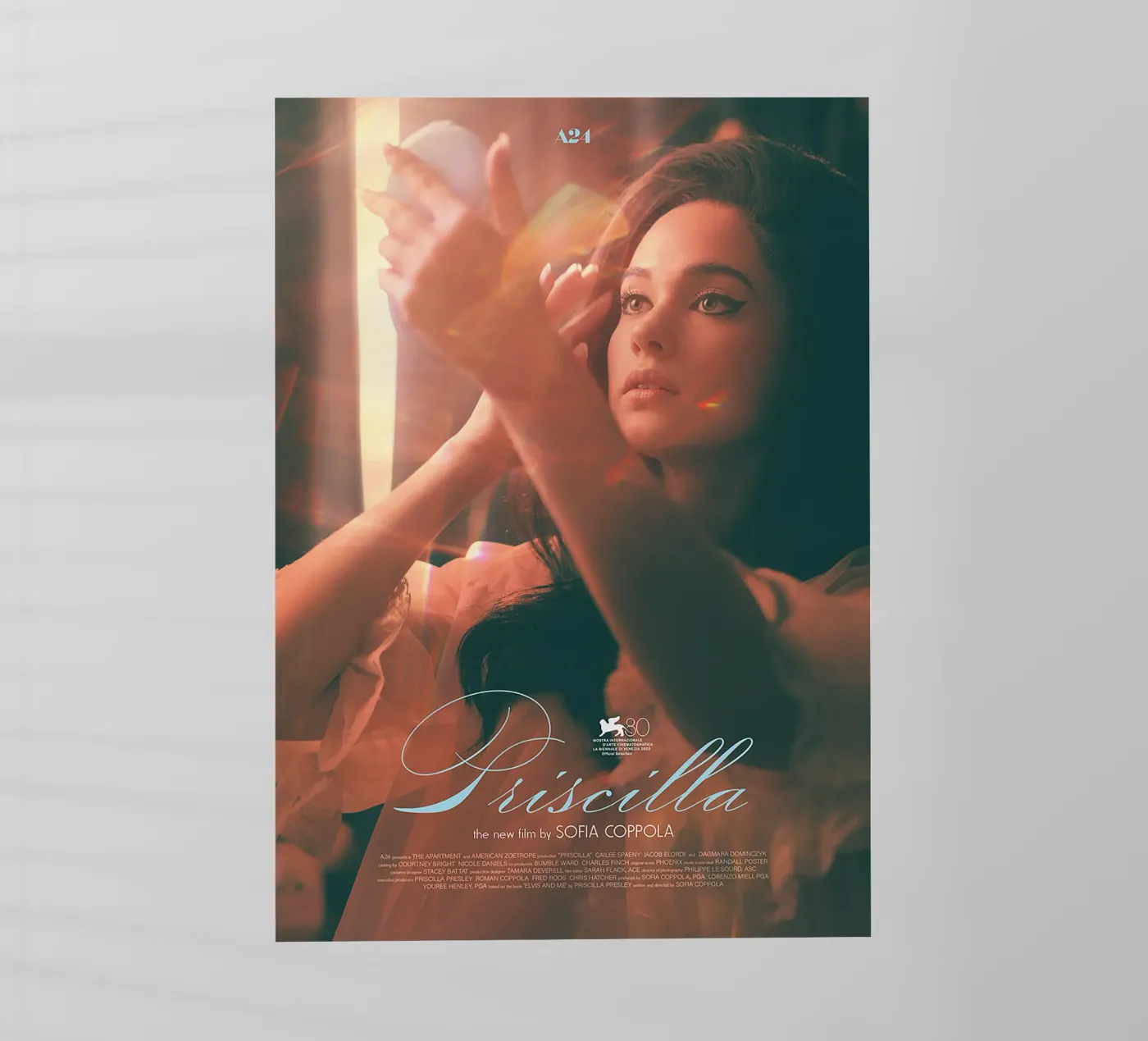 Priscilla pellicola backlit da Attaboy Dsgn