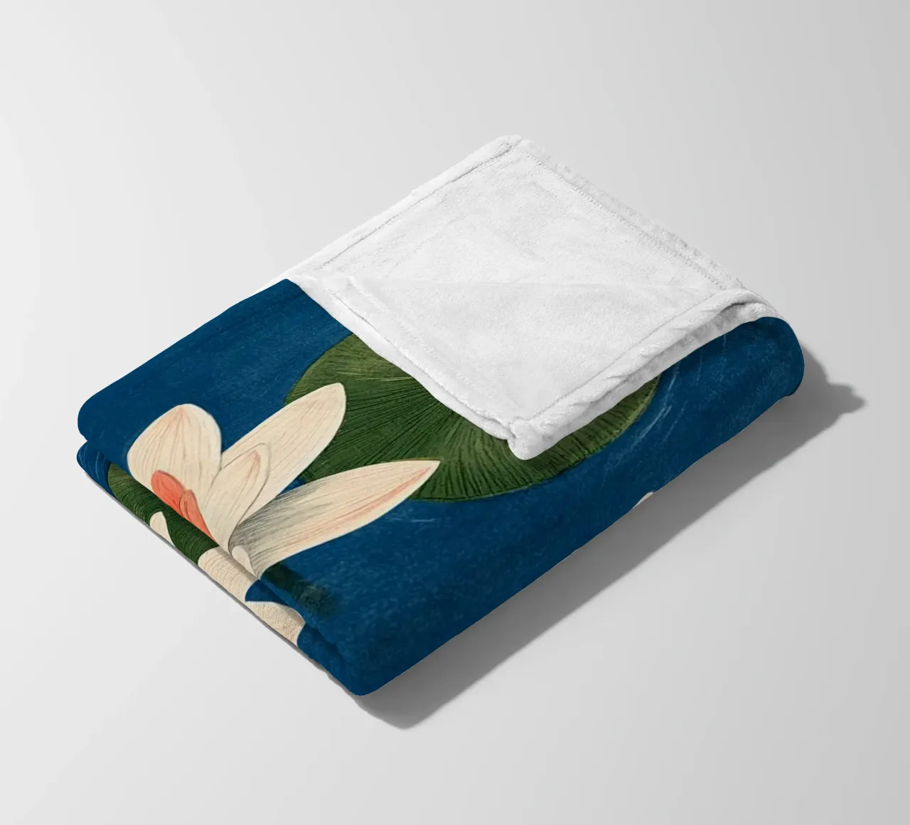 Due ninfee coperta in pile da Curious Canvas
