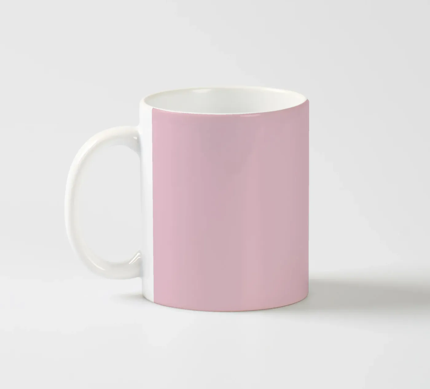 Queen ceramic mug by Kreativernetzt