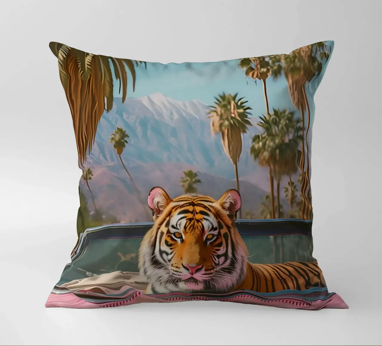 Palm Springs Dream - Tigre pop art, convertibile retrò, deser cuscino da ClubArt