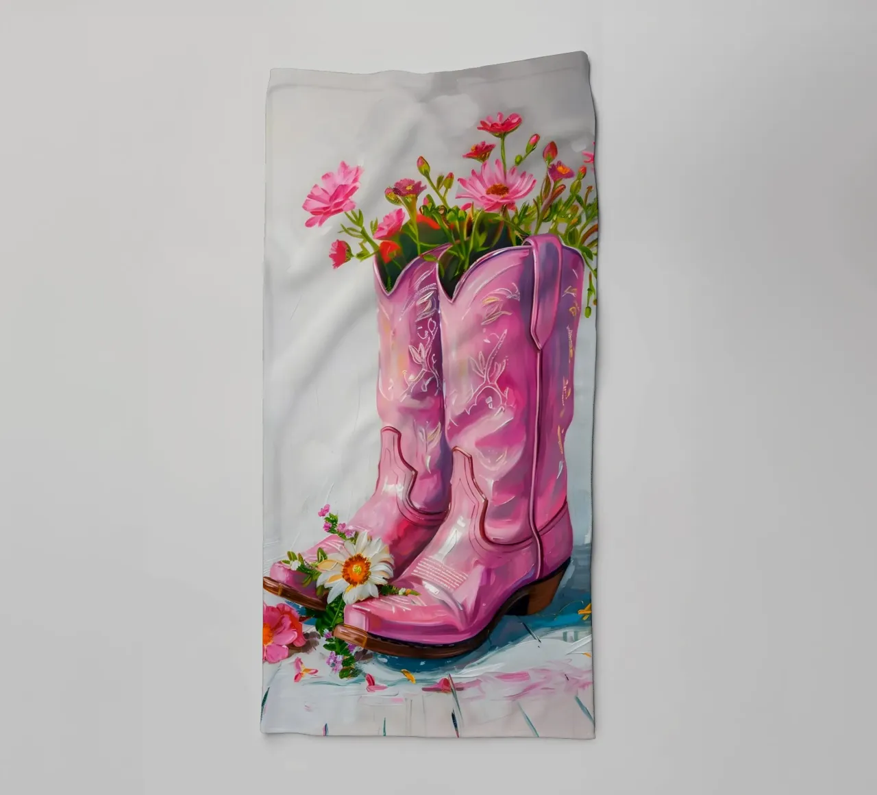 Botas vaqueras rosas de Gabad: Floral Pop Art Chic & Boho Vibes toalla de baño de ClubArt