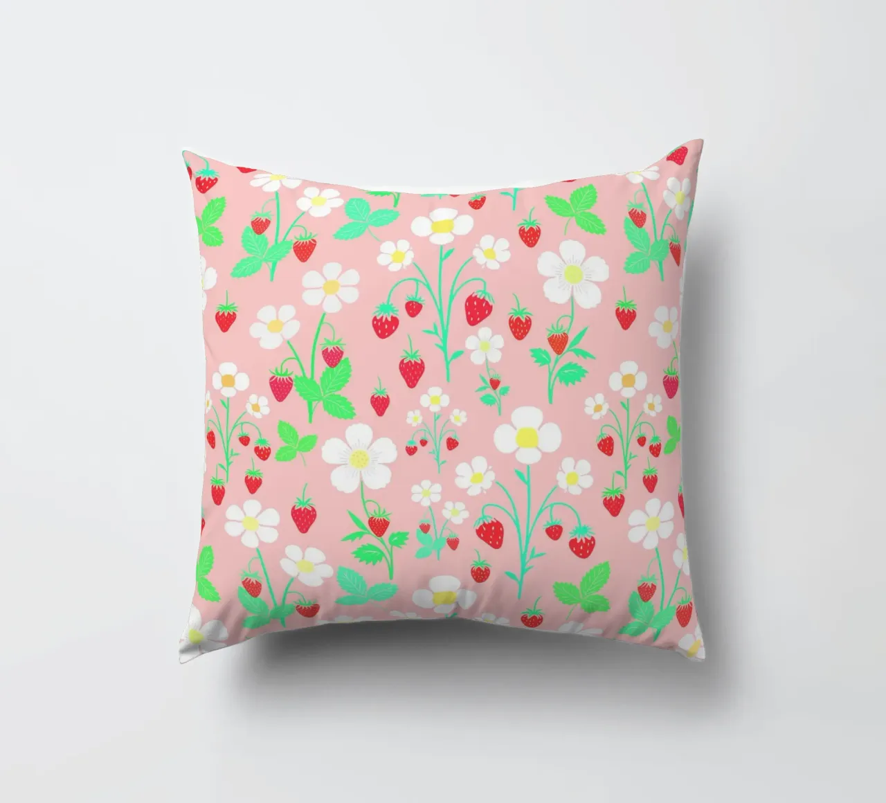 Fragole selvatiche rosa confetto cuscino da SilverPegasus