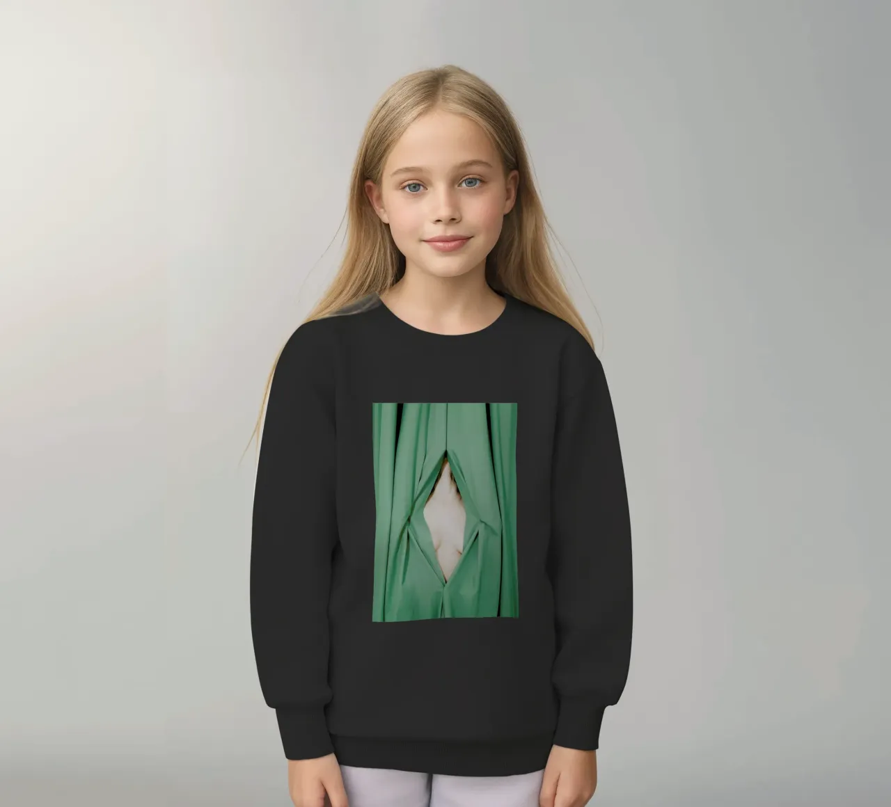 Bathed in Light Behind the Curtain felpa bambino da EyeEm Mobile GmbH