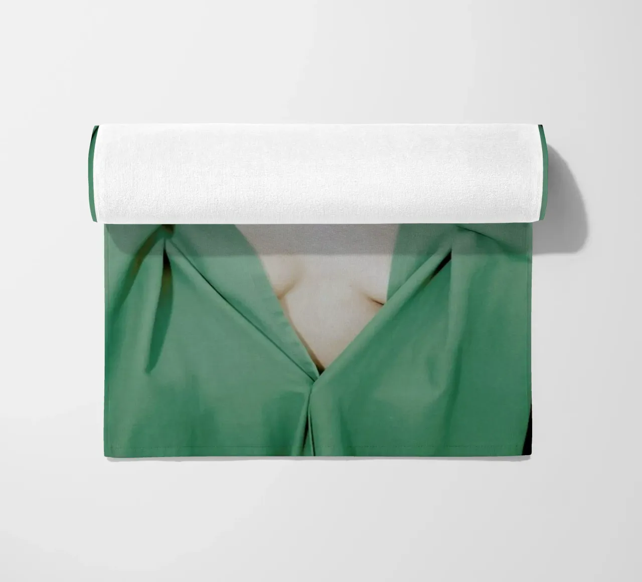 Bathed in Light Behind the Curtain telo mare da EyeEm Mobile GmbH