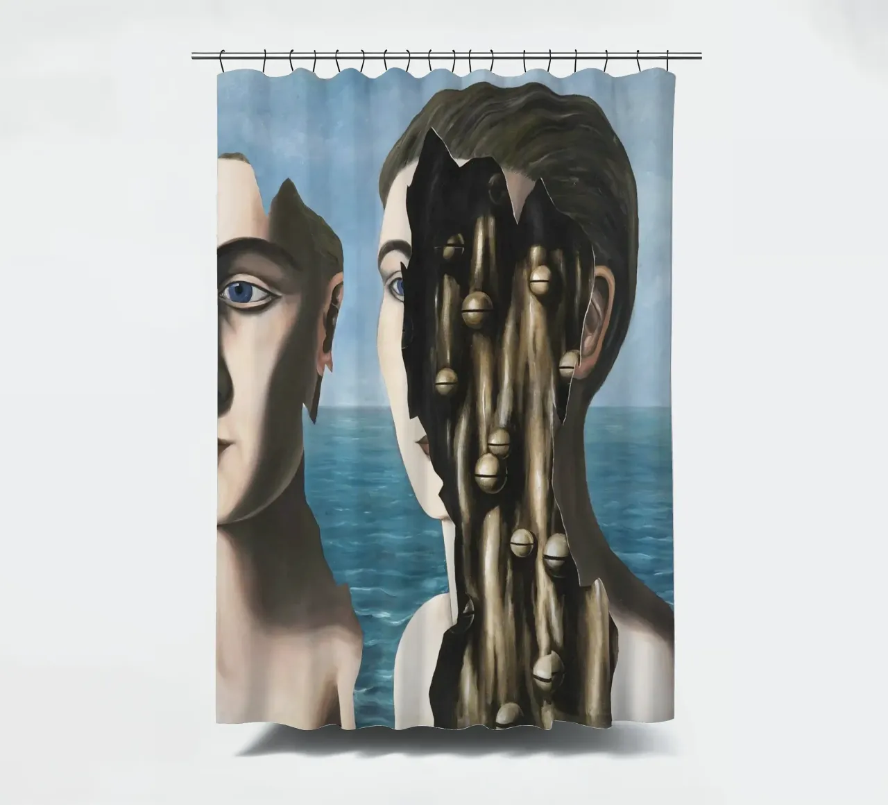 "Das doppelte Geheimnis" (Le Double Secret) von René Magritte Duschvorhang von Classic Art Prints