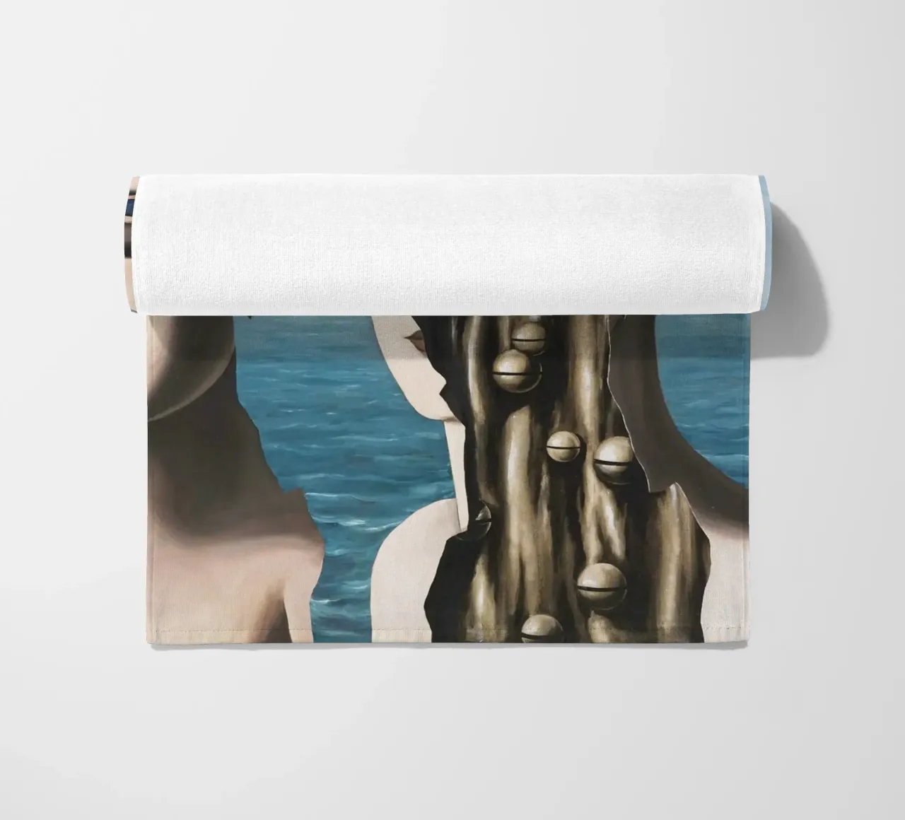 "Il doppio segreto" (Le Double Secret) di René Magritte telo mare da Classic Art Prints