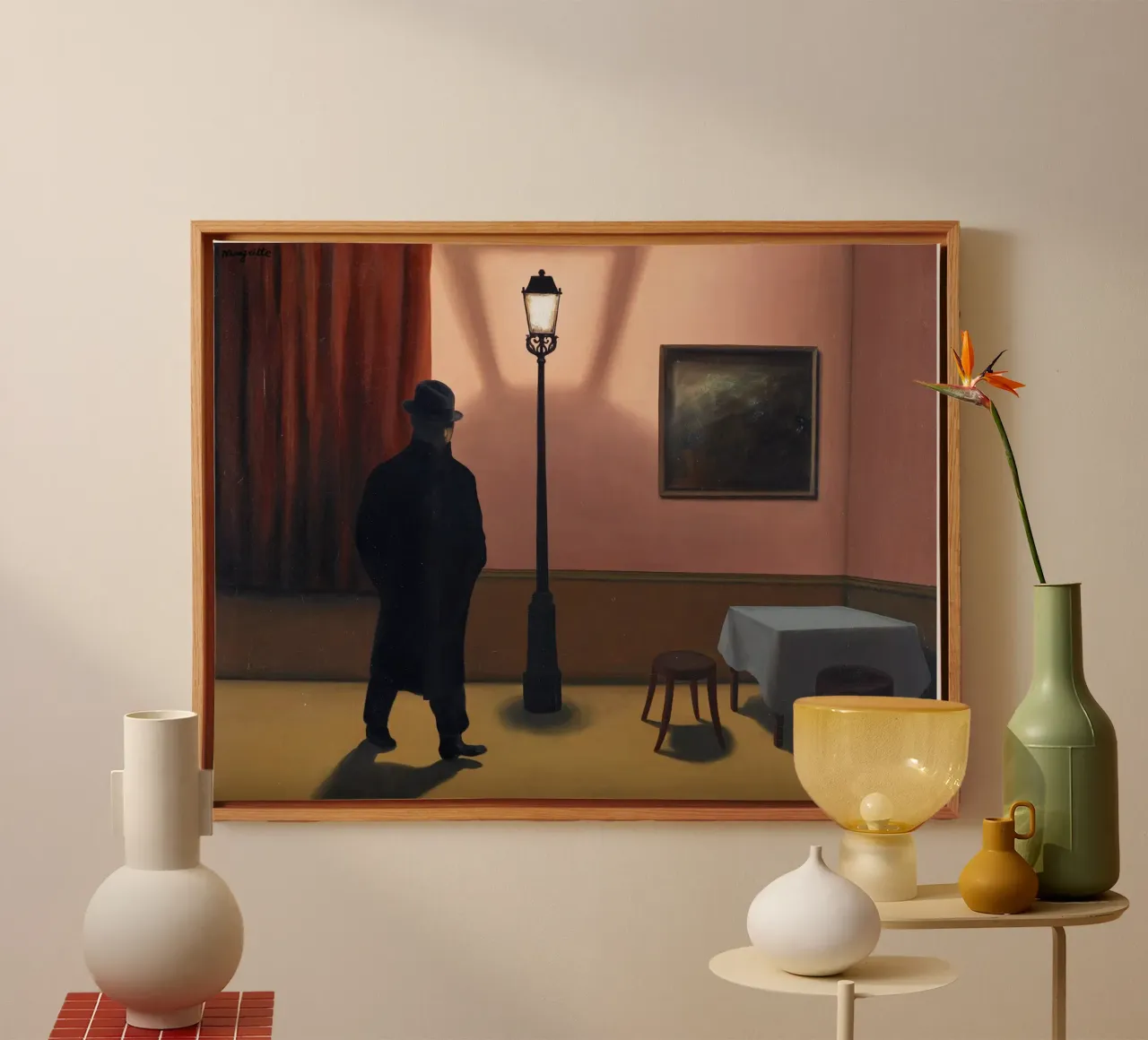 "Le Noctambule" René Magritte tela con Cornice a cassetta da Classic Art Prints