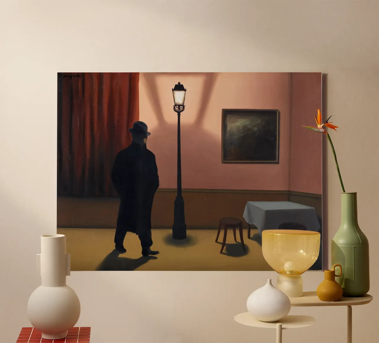 "Le Noctambule" René Magritte tela con Cornice a cassetta da Classic Art Prints
