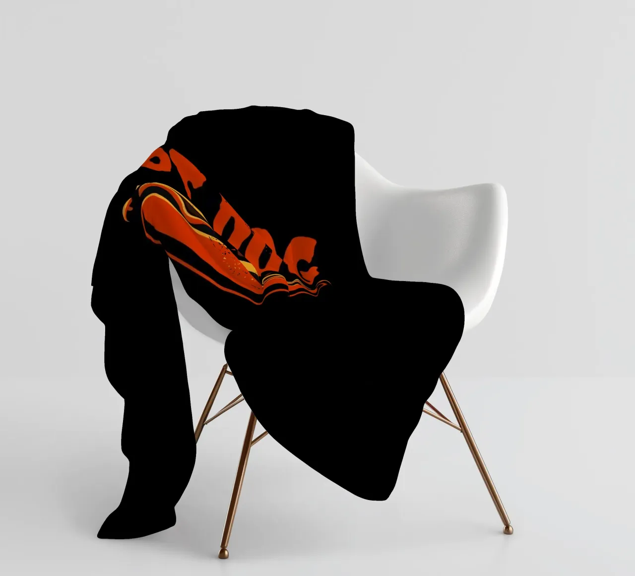 Design grafico di hot dog con lettere in grassetto e colori vivaci coperta in pile da DesignDoodle