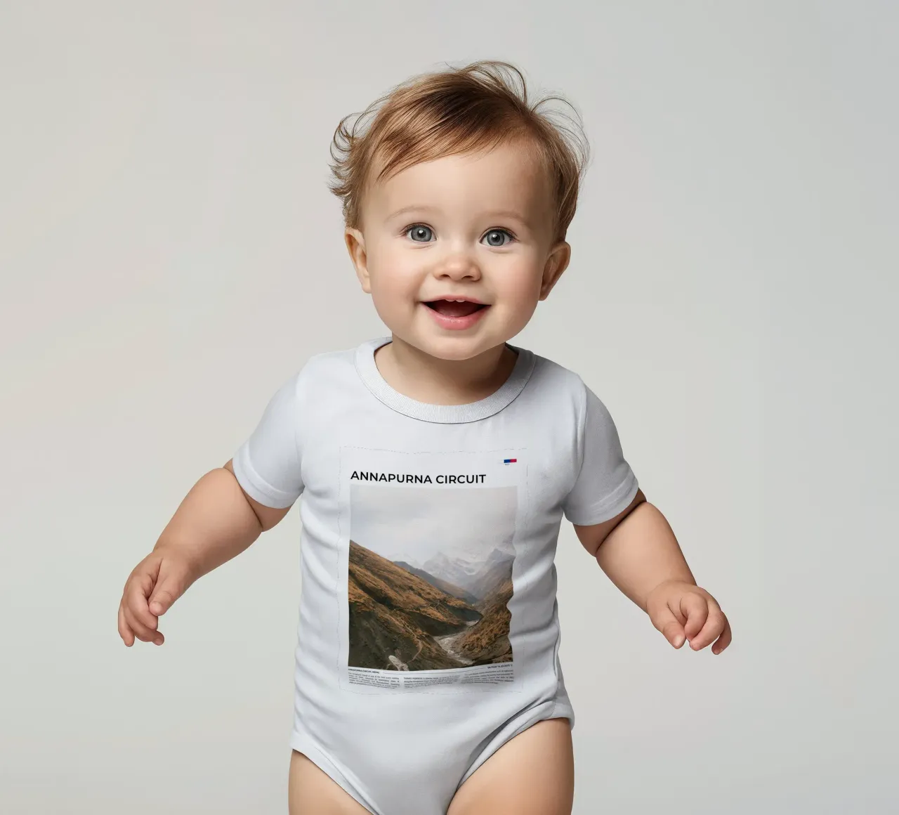 Annapurna Circuit: Typography body neonato maniche corte da FujiType