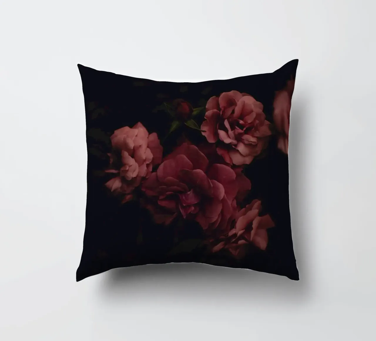 Roses #1 cuscino da Jule Shnc