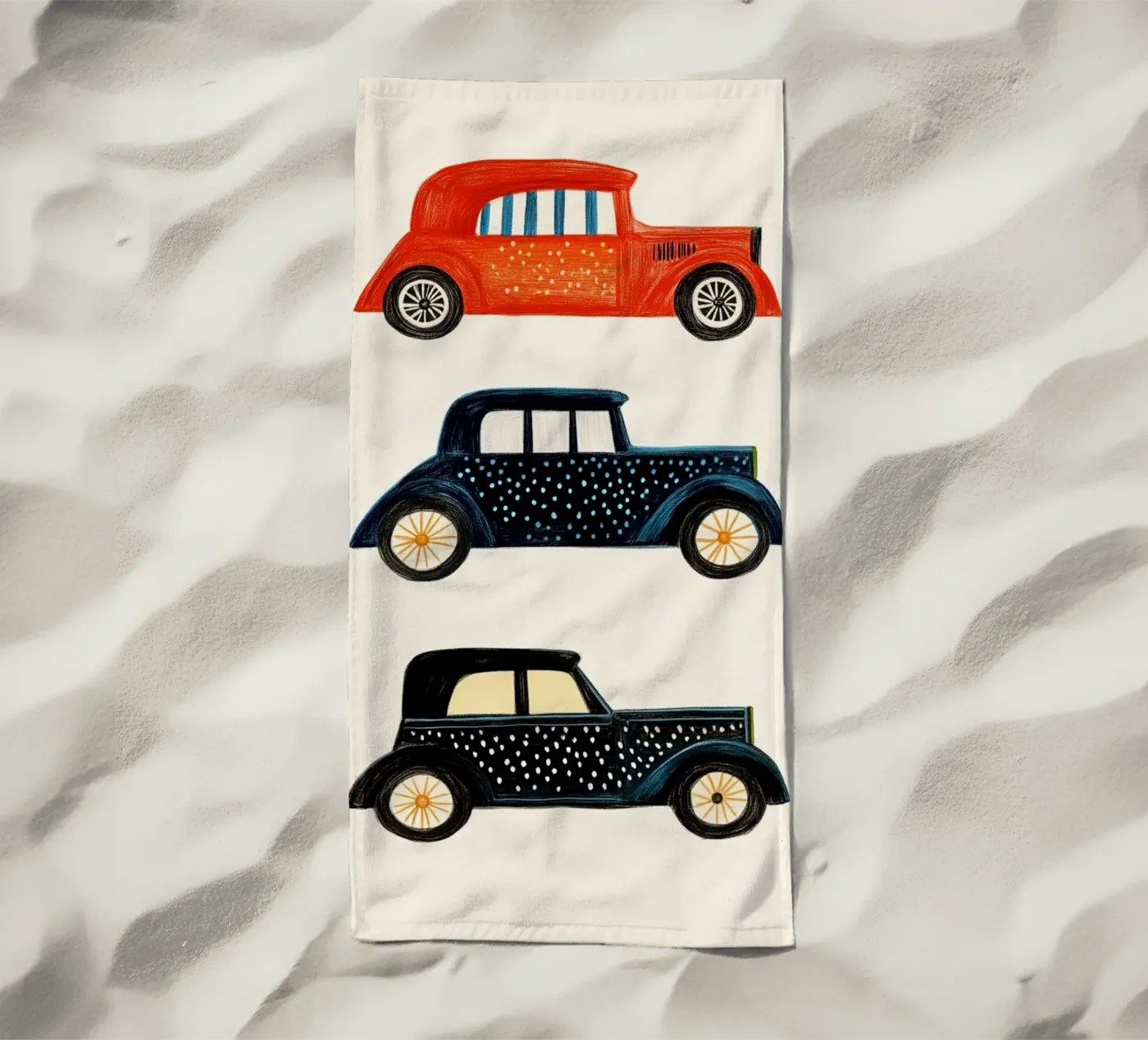Drie oldtimers strandhanddoek van Curious Canvas