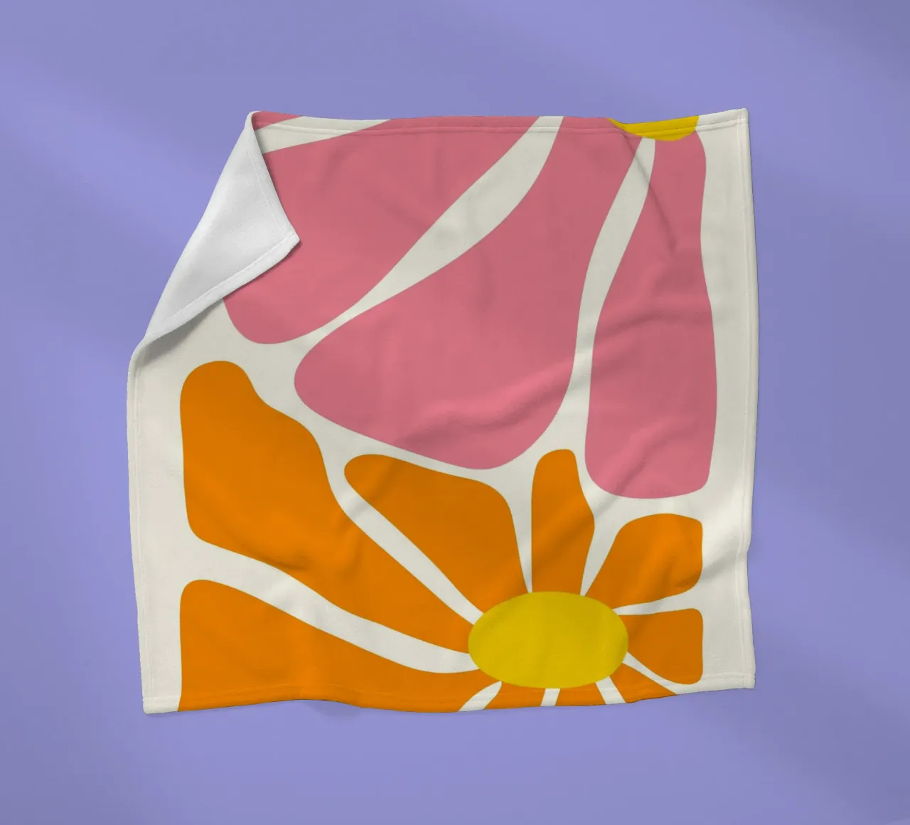 Sunlit Petals - 60s Abstract Floral Pop Art Print fleecedeken van ClubArt