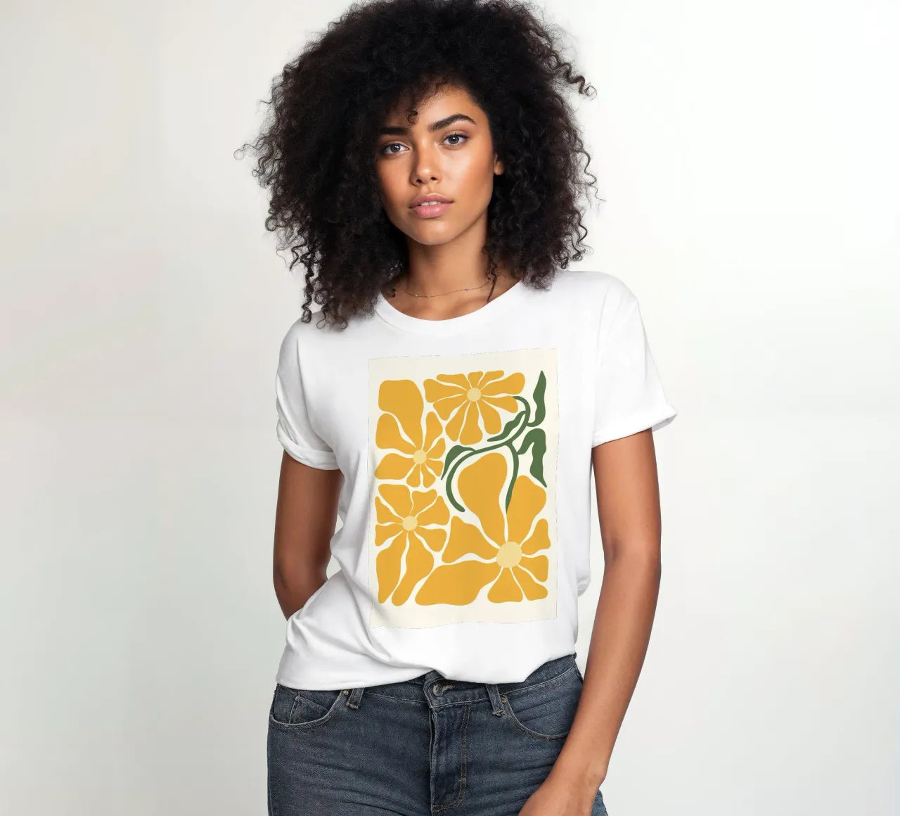 Flores amarillas retro - Arte abstracto botánico de pared camiseta de mujer de ClubArt