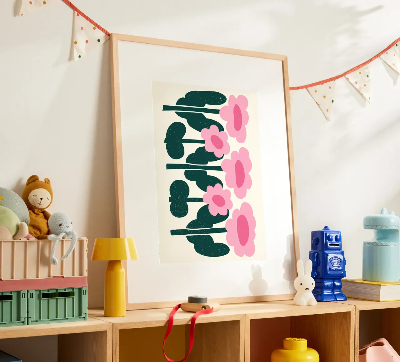 Floreale minimalista Marimekko - Rosa e verde astratto poster con telaio in plastica da ClubArt