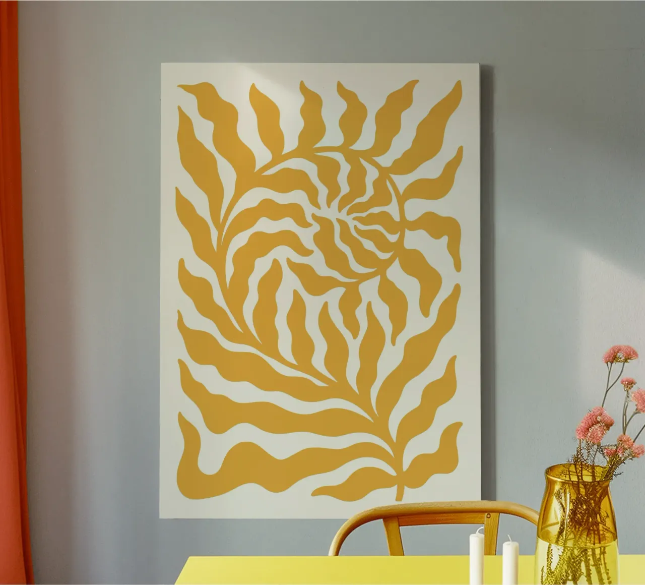 Abstracte Gouden Werveling - Moderne Botanische Zonnekunst Print canvas met Baklijst van ClubArt