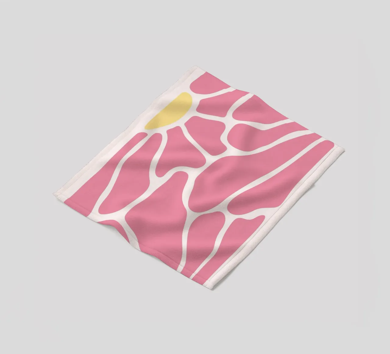 Mosaico astratto di fiori rosa - Arte floreale geometrica moderna coperta in pile da ClubArt