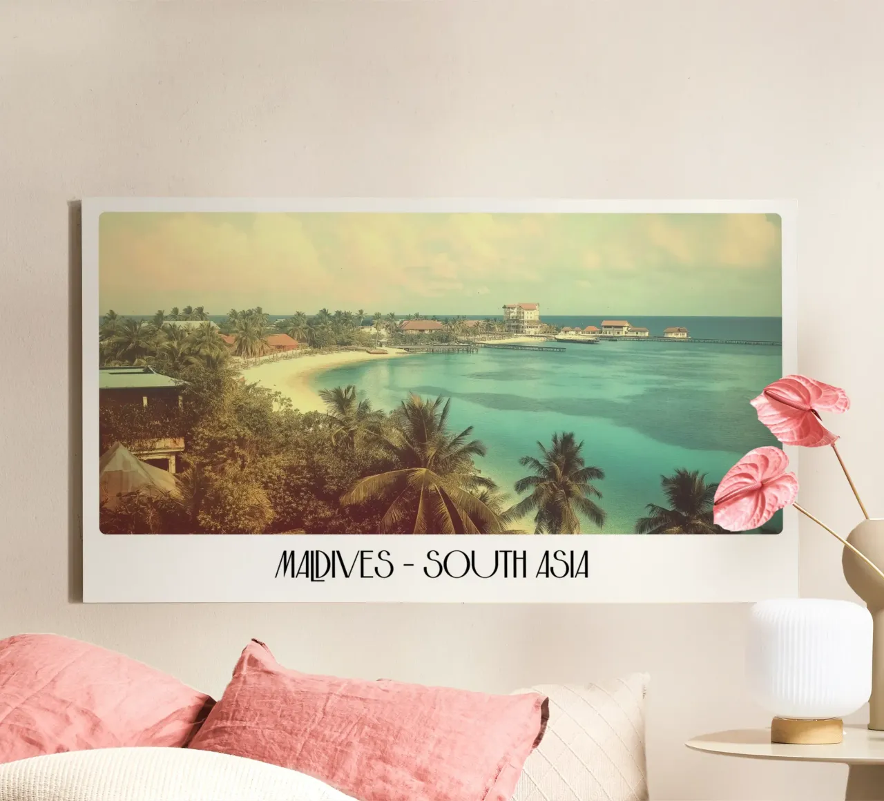 Poster vintage sulle Maldive, spiaggia tropicale e paradiso tela con Cornice a cassetta da ClubArt
