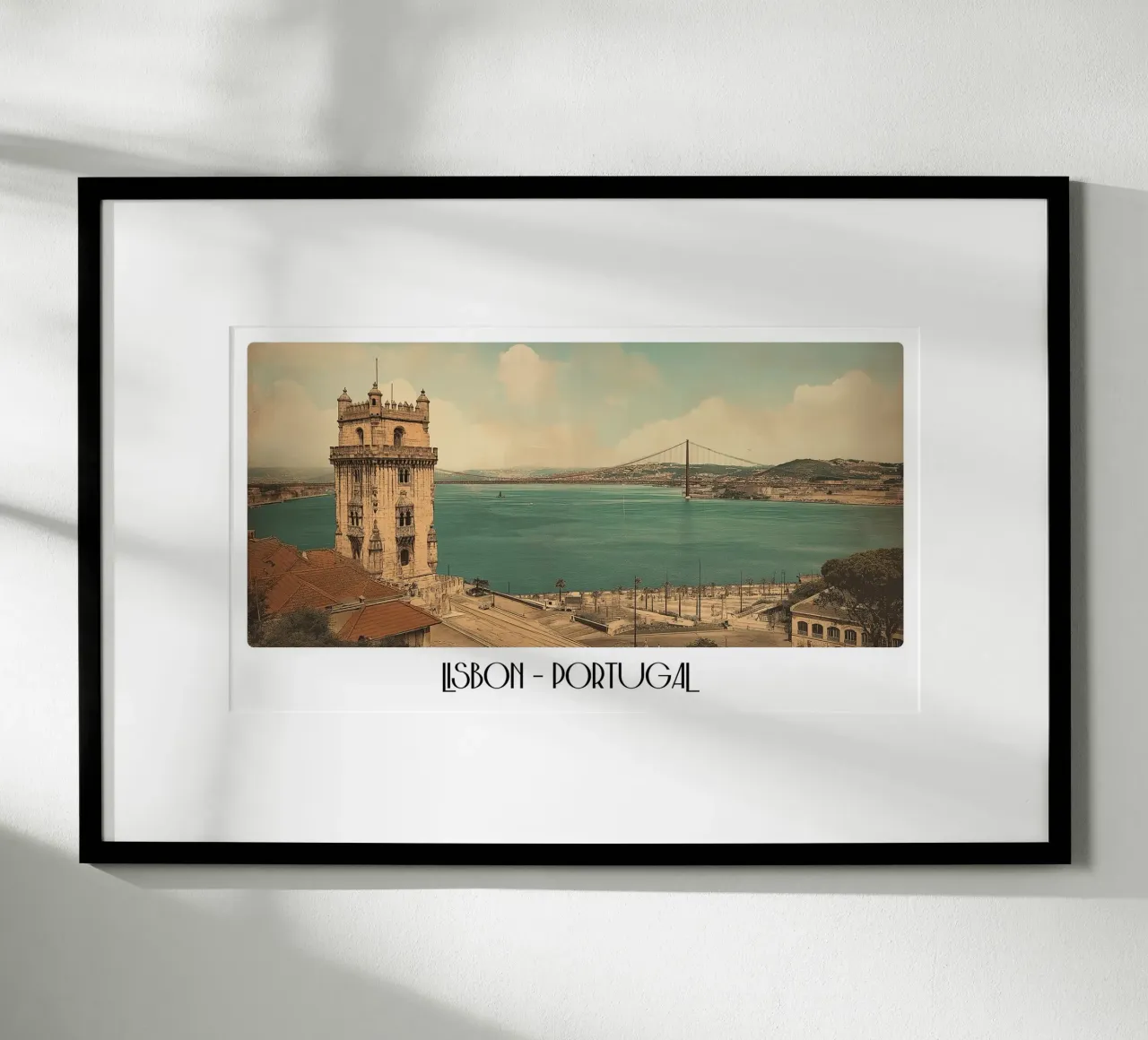 Lisbona Portogallo Torre di Belém Fiume Tago Poster d'epoca poster con telaio in legno da ClubArt