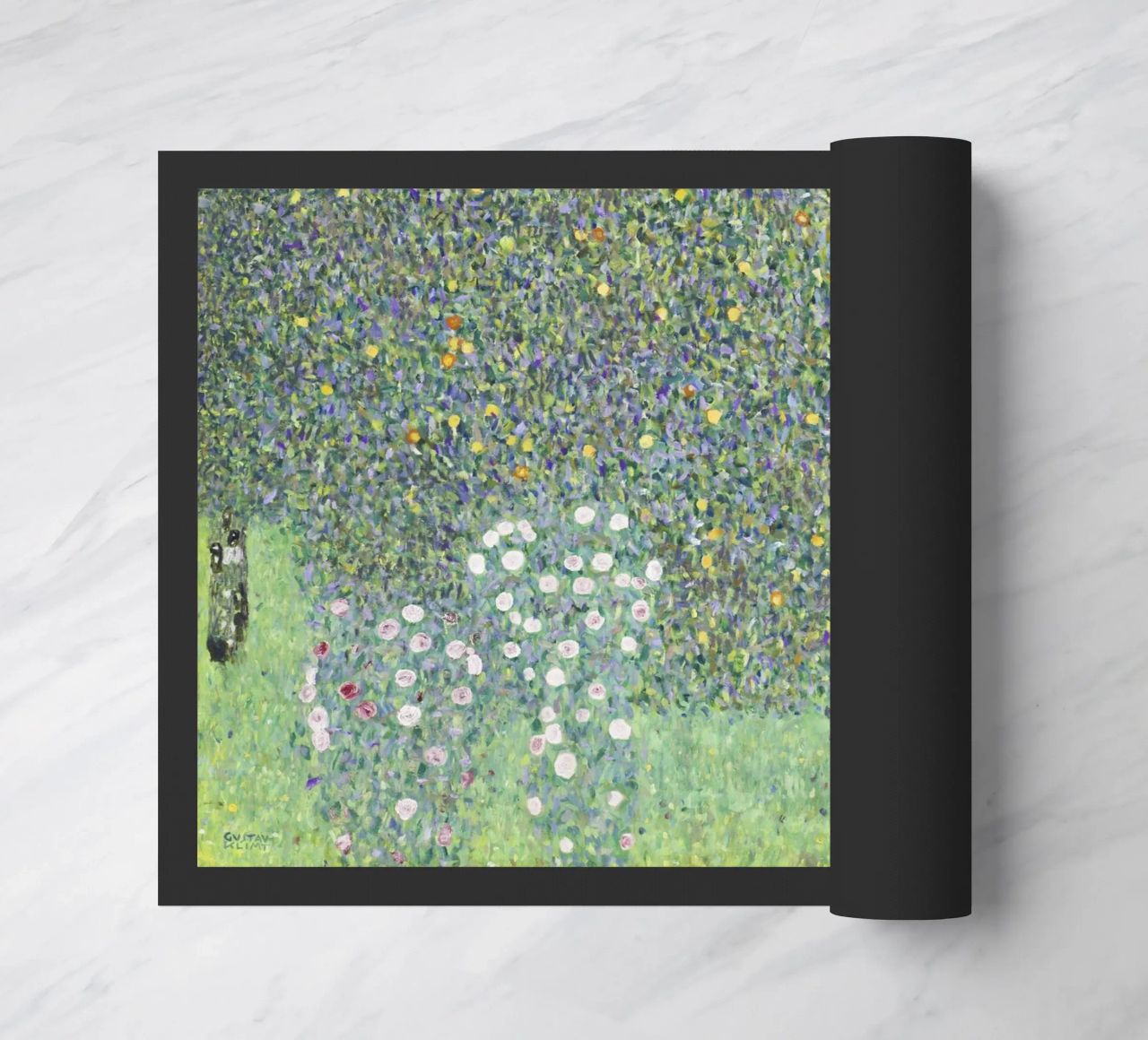 Gustav Klimt - Rosensträucher unter Bäumen (1905) Fußmatte von Analic