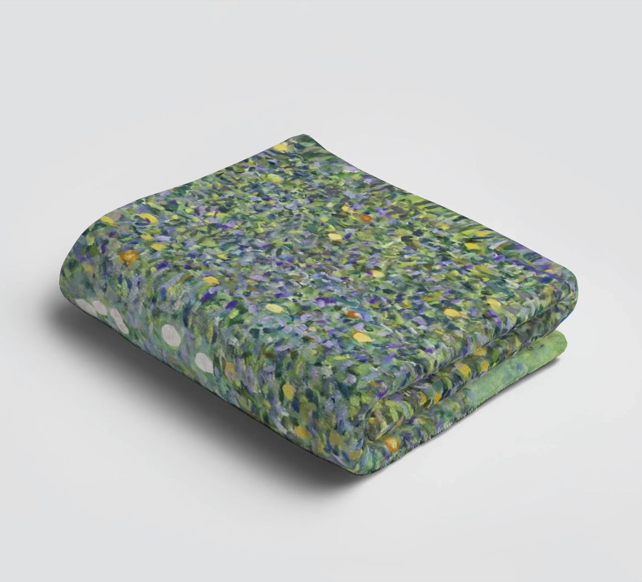 Gustav Klimt - Rosensträucher unter Bäumen (1905) Handtuch von Analic