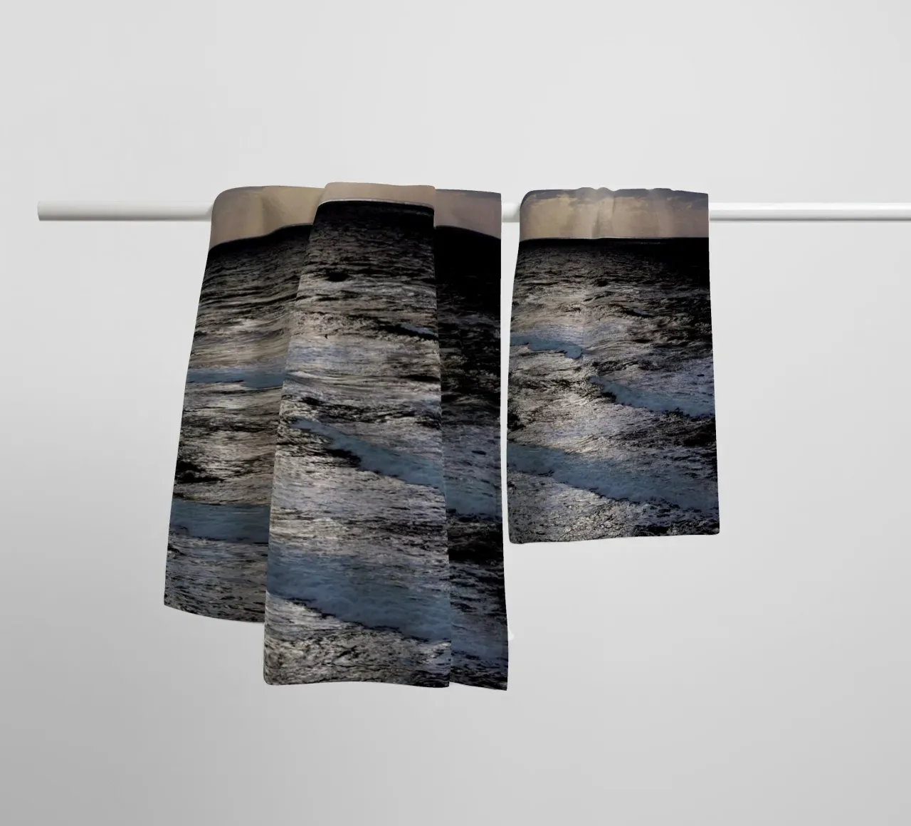 Sea Me II serviette de bain de Tal Paz-Fridman