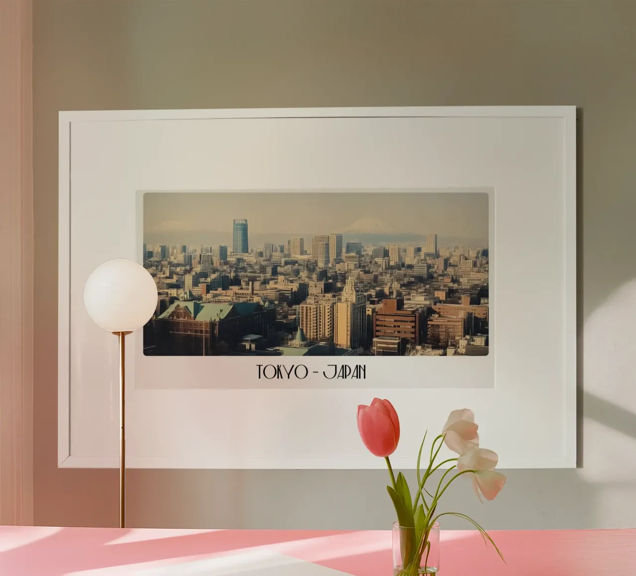 Skyline di Tokyo e Monte Fuji - Paesaggio urbano d'epoca in Giappone poster con telaio in plastica da ClubArt