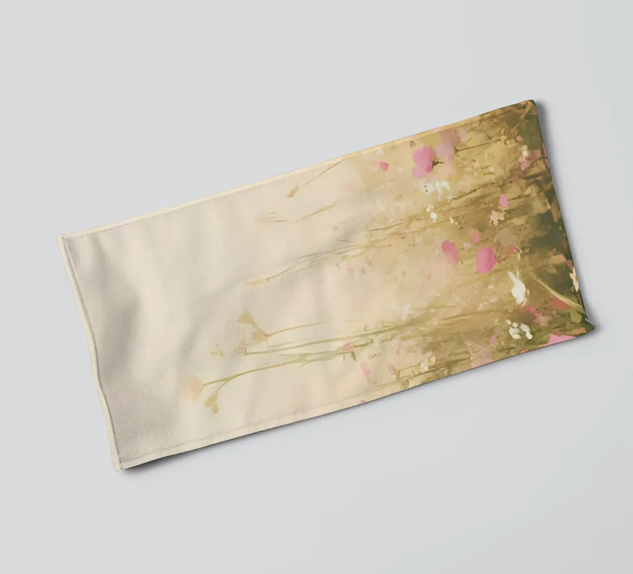Campo di fiori selvatici rosa tenue - Arte del prato botanico vintage asciugamano da bagno da ClubArt