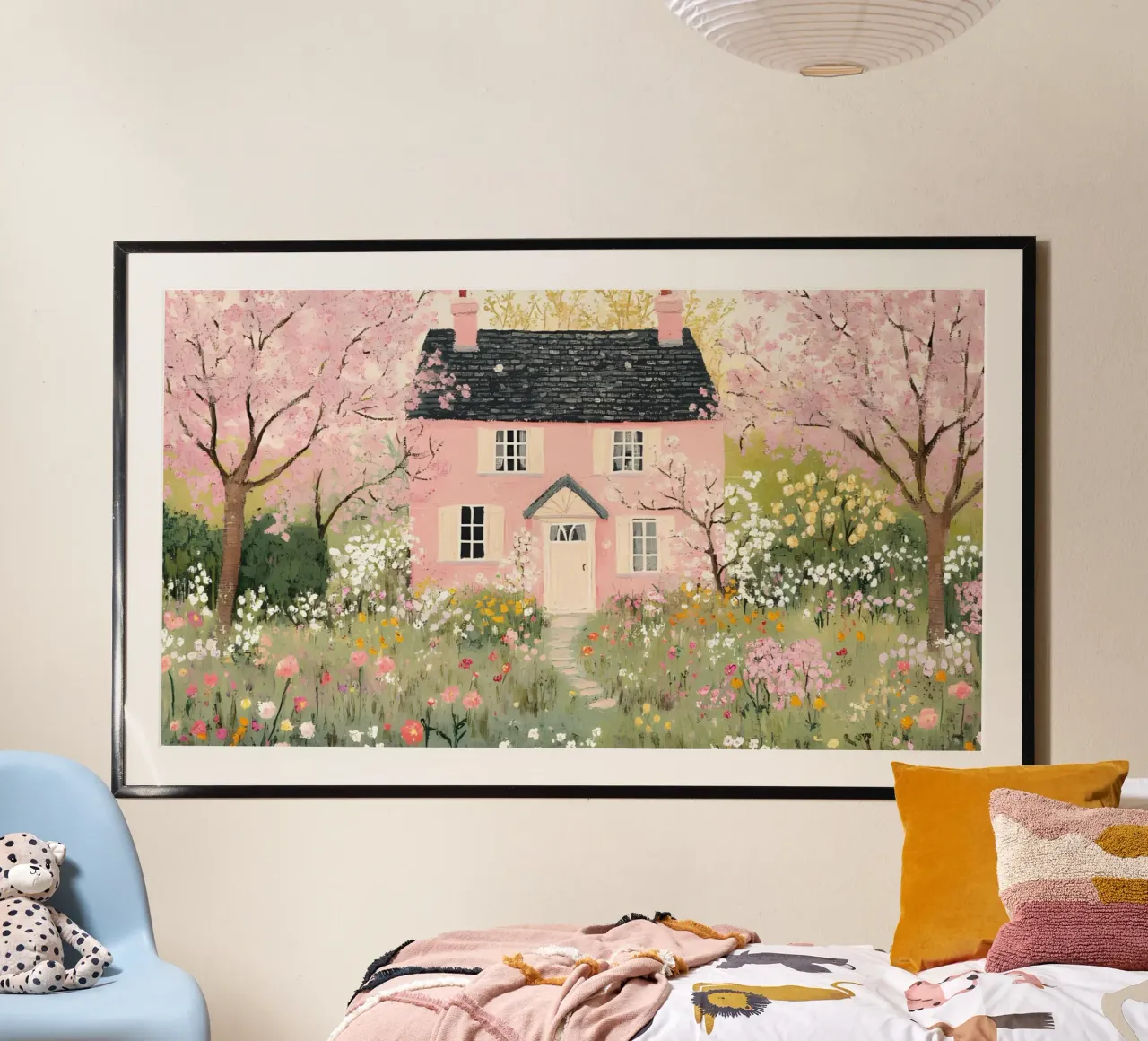 Blossom Pink Cottage - Una casa stravagante in un prato di primavera poster con telaio in legno da ClubArt