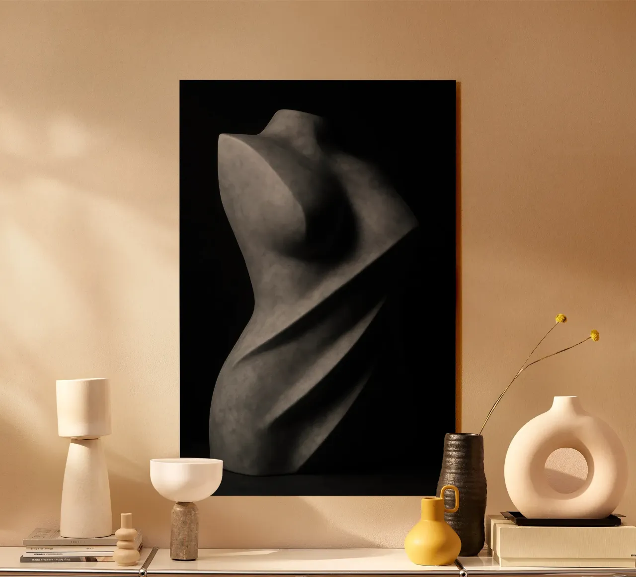 Marmorierter Körper - Rohe Sinnlichkeit Acryl-Glas von Black & White