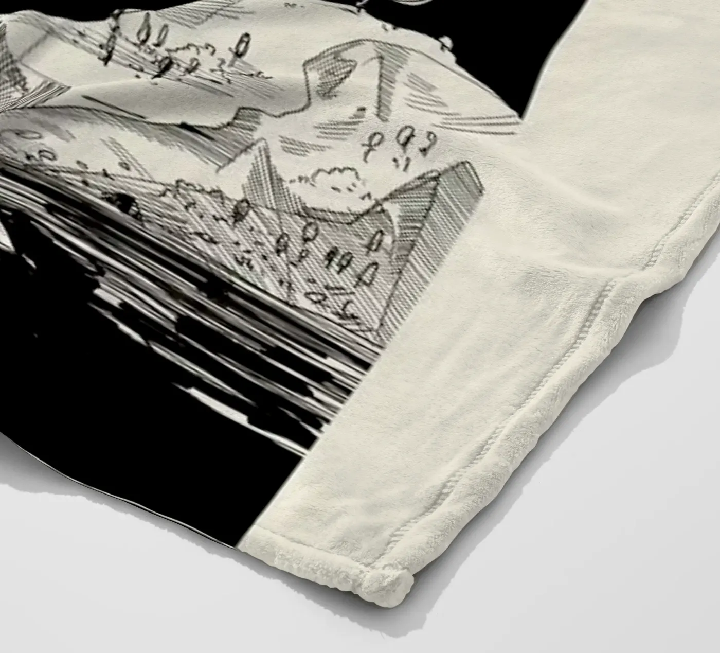 Shapeshifting fleece blanket by Graphite