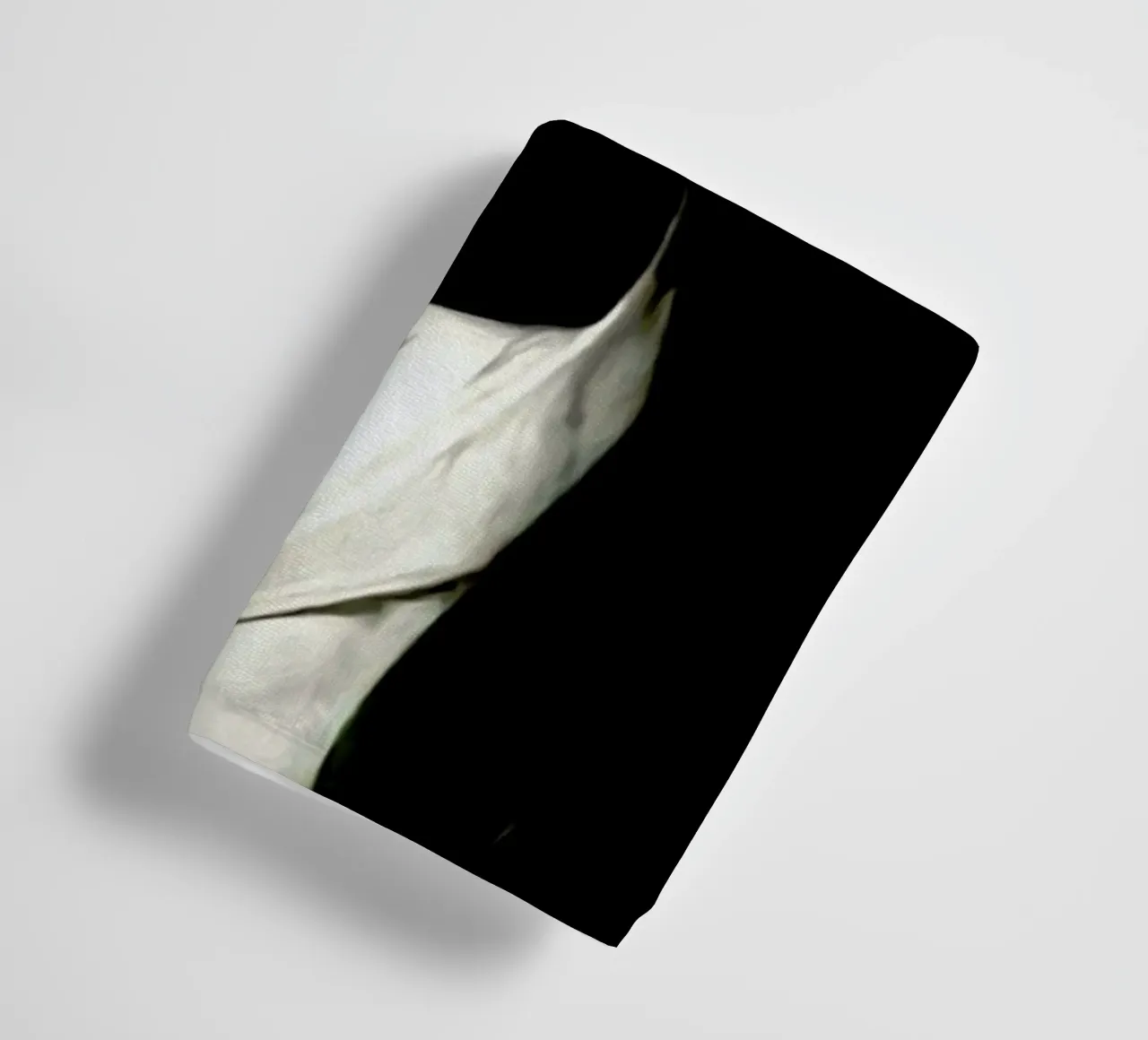 Chuck towel by Tein Lucasson