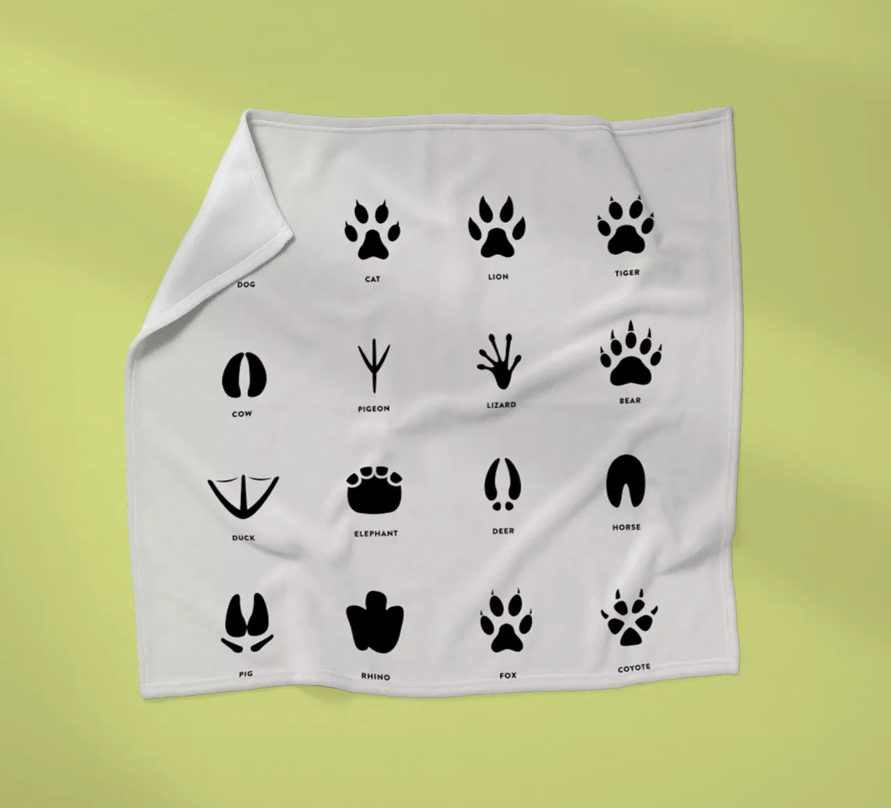 Hakuna Matata 2 coperta in pile da daylight design studio