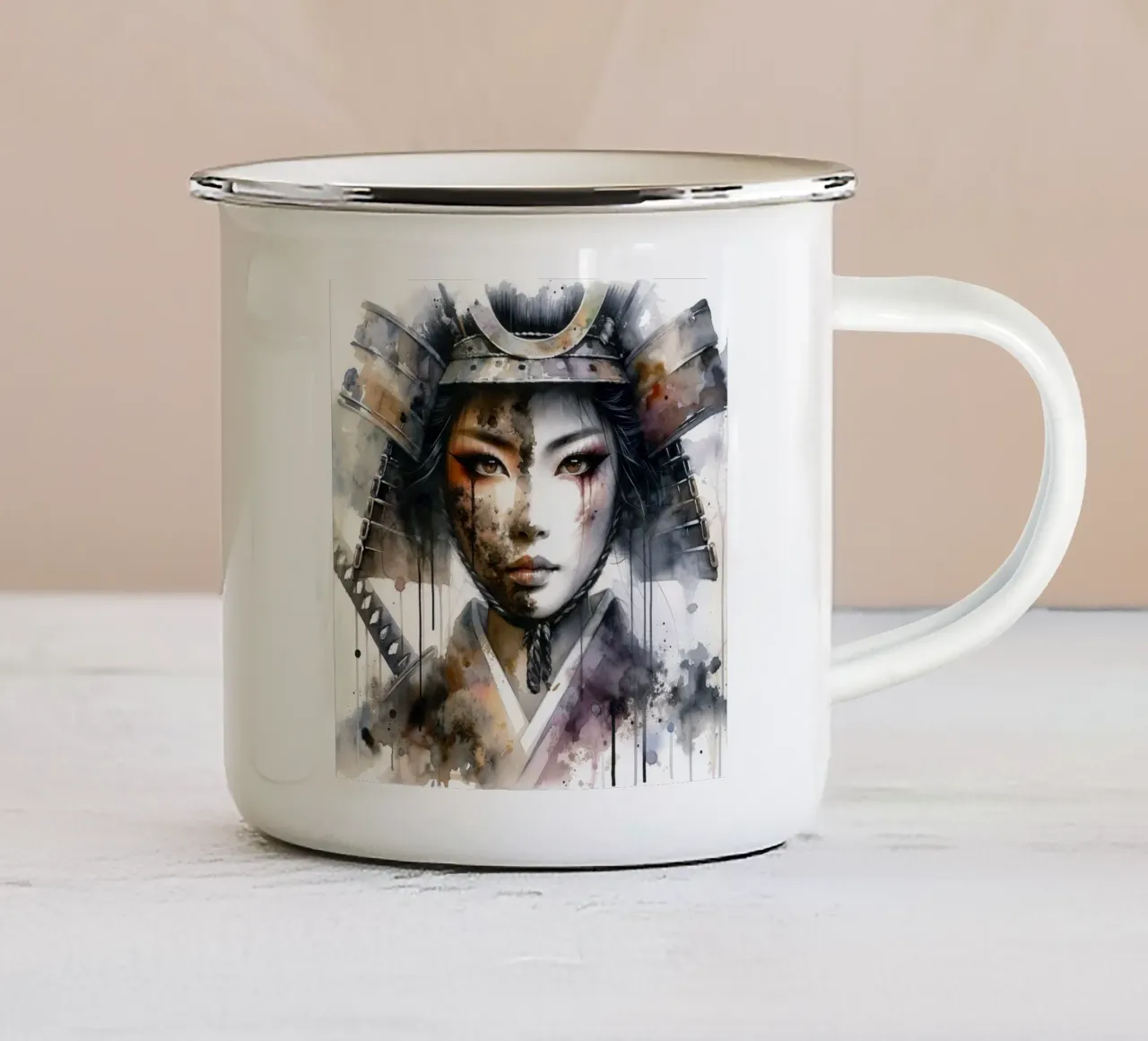 Acquerello Donna guerriera asiatica tazza in smalto da Chromatic Fusion Studio