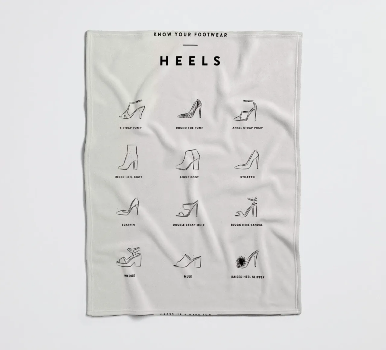 Heels Chart 2 coperta in pile da daylight design studio