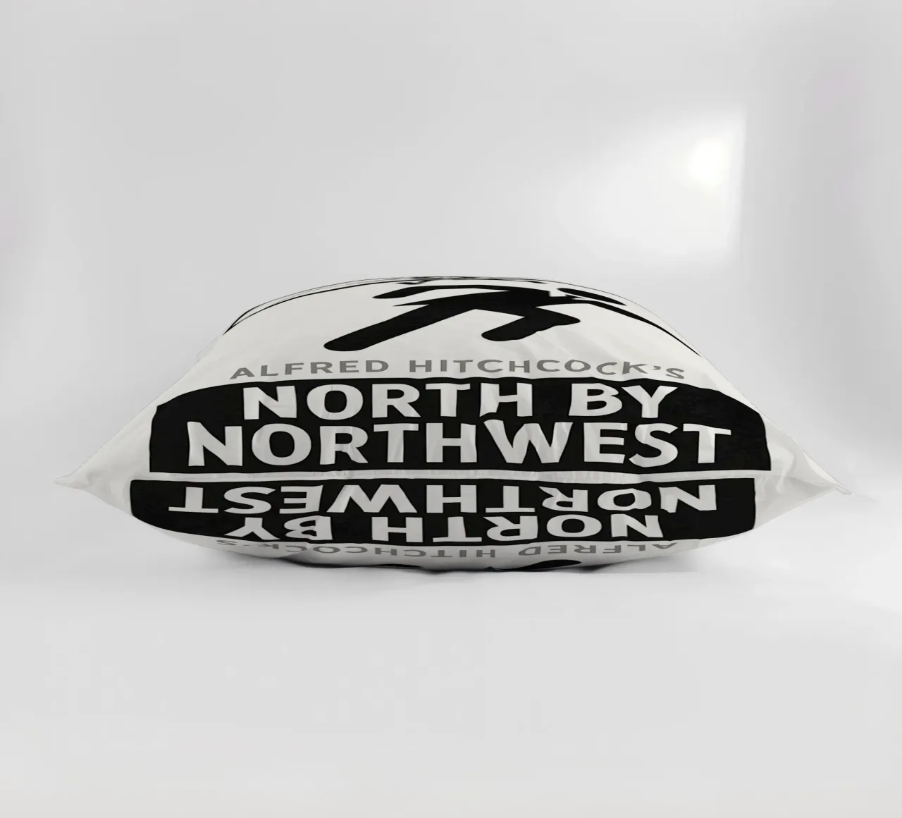 North By Northwest Print cuscino da MoviesArt