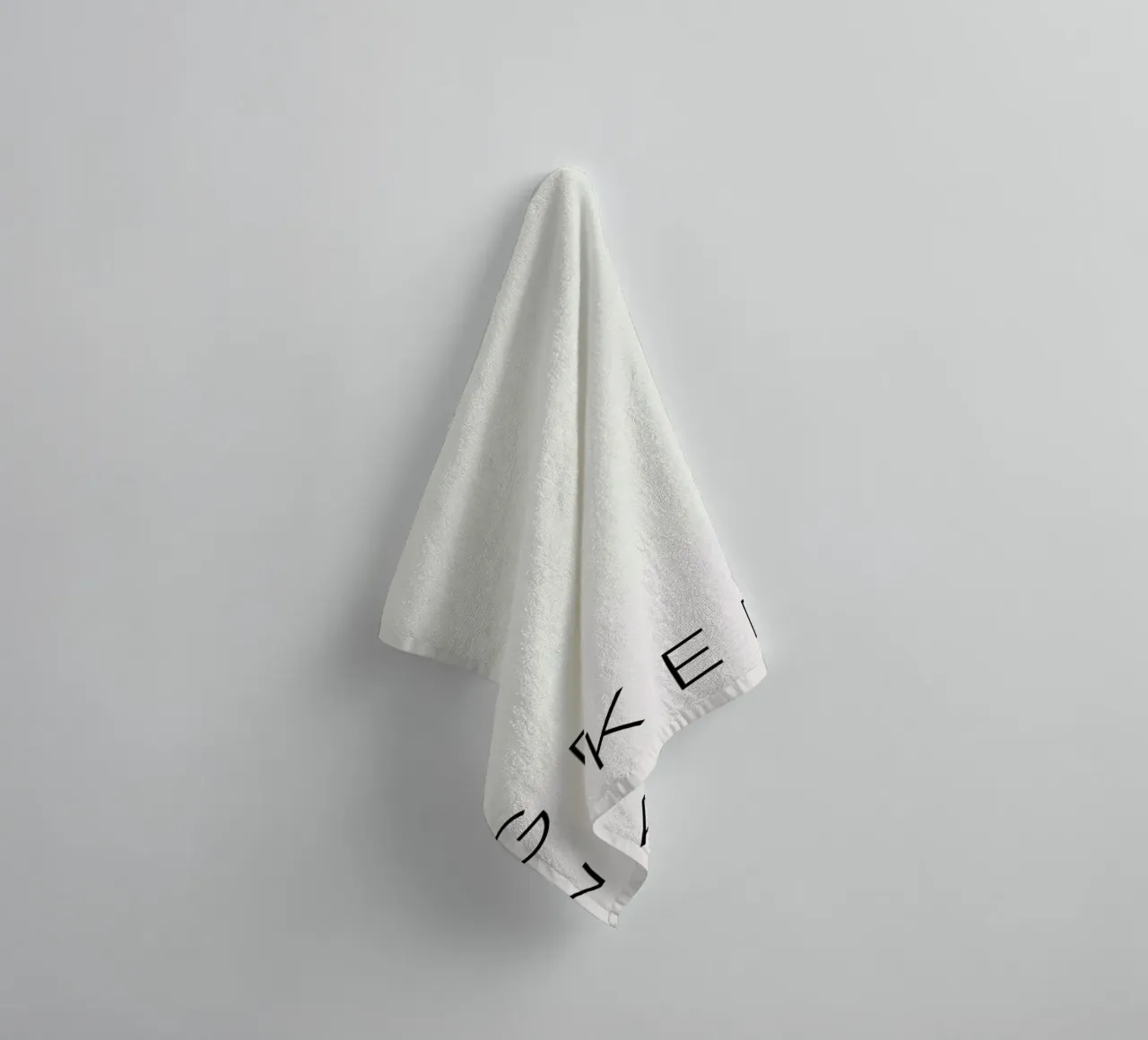 Get Naked 3 asciugamano da bagno da daylight design studio
