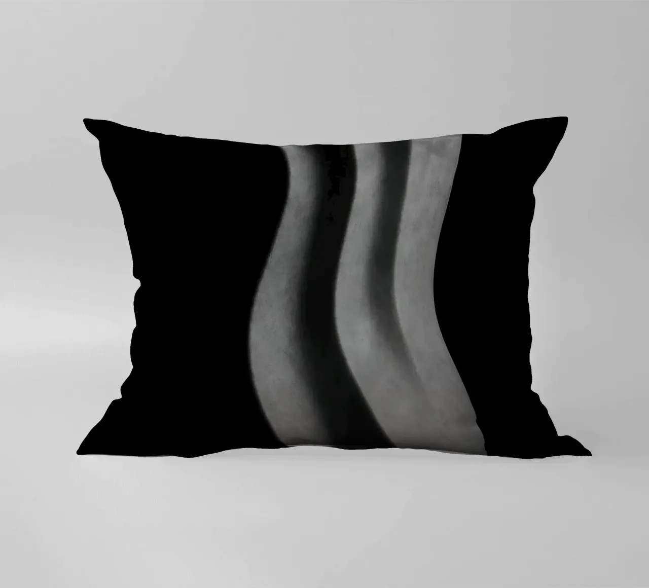 Scultura verticale - Vibrazioni geometriche cuscino da Black & White