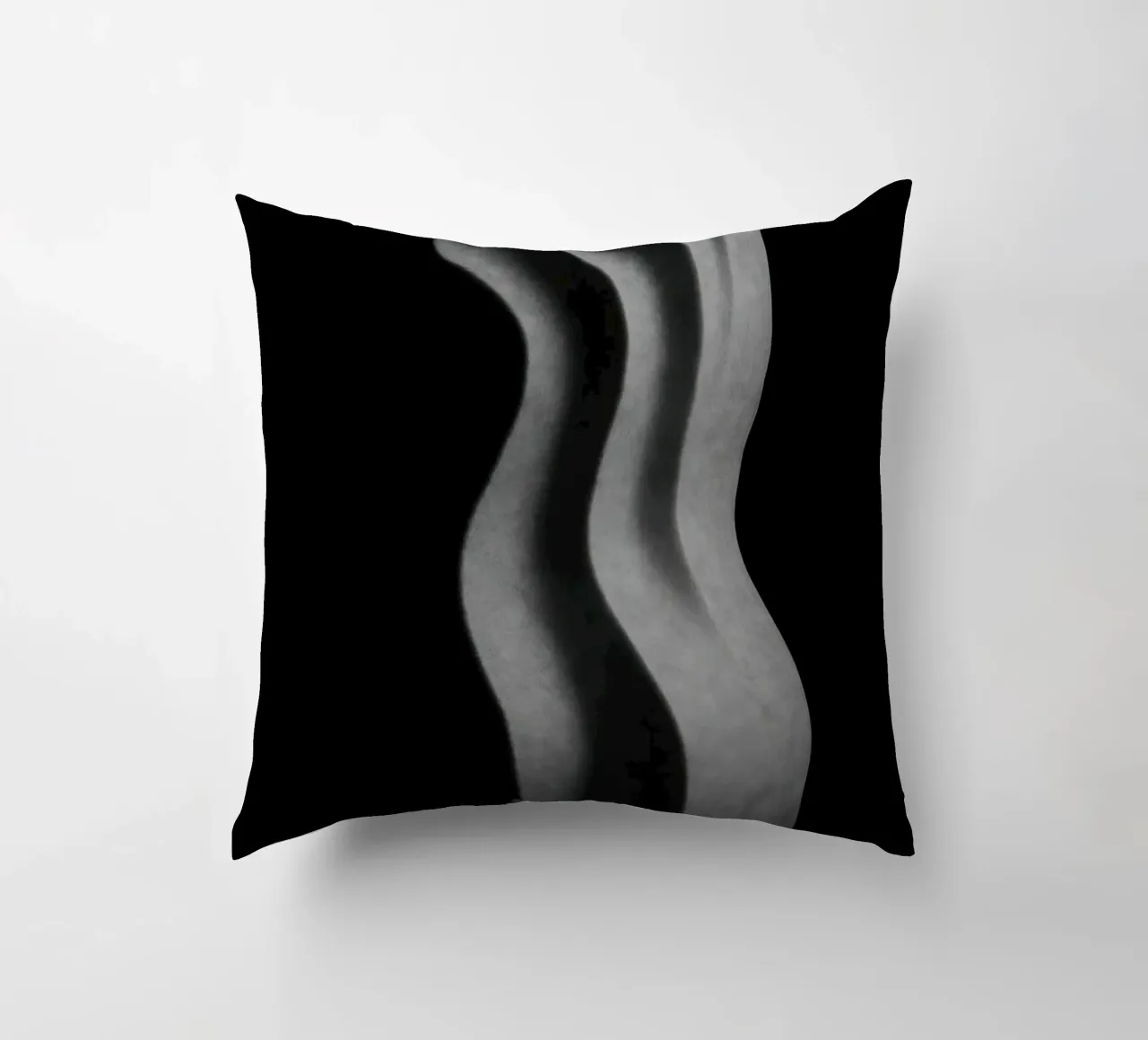 Scultura verticale - Vibrazioni geometriche cuscino da Black & White