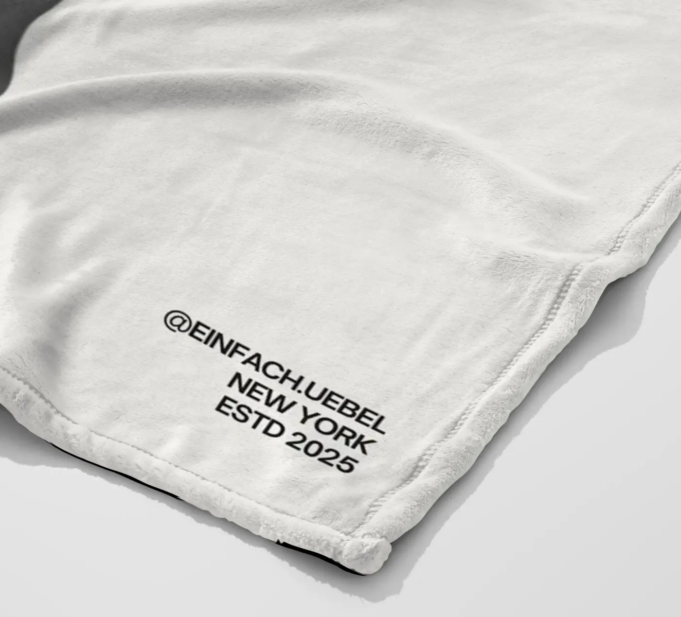 DO IT coperta in pile da SMRT STUDIO