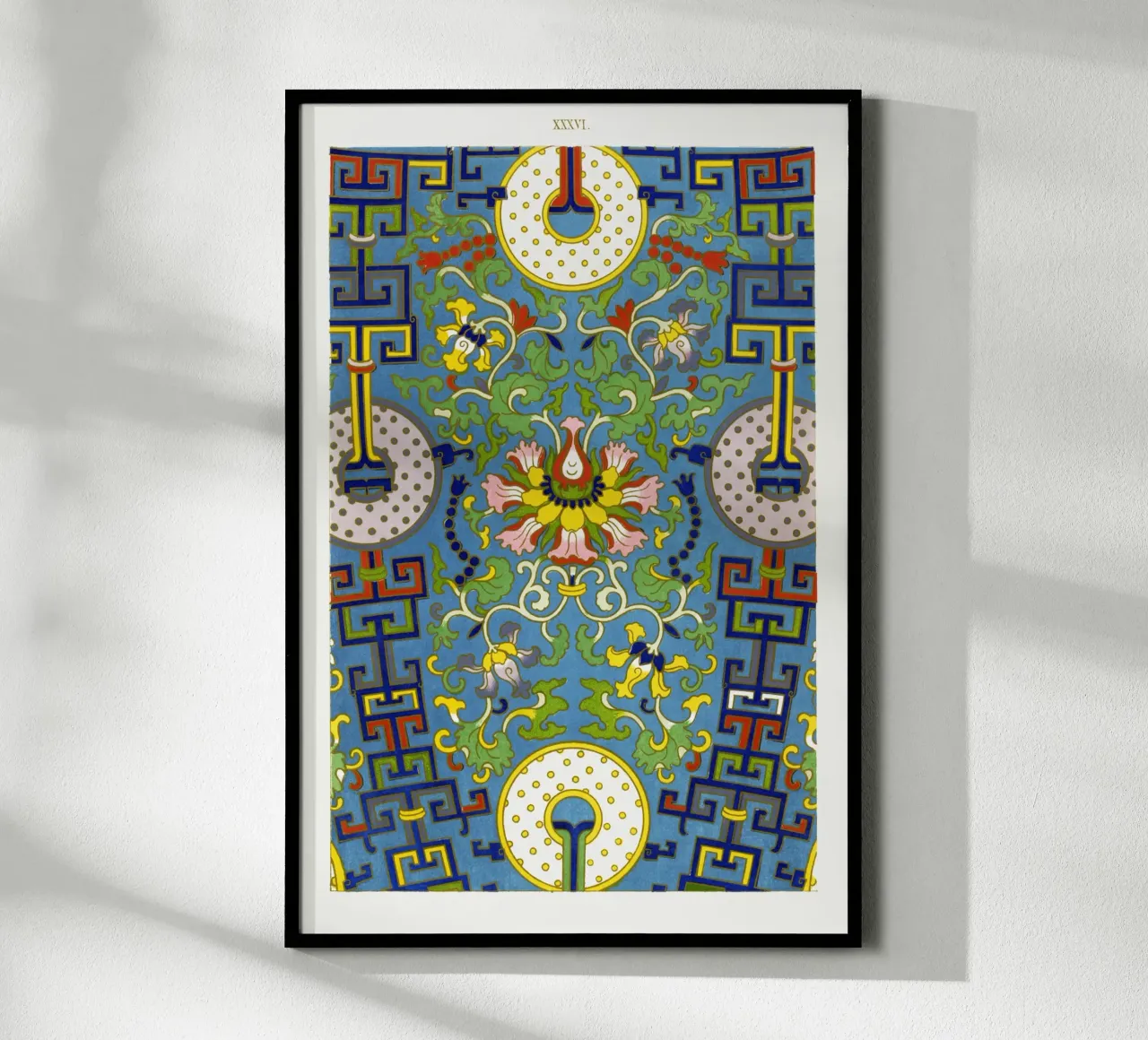 Owen Jones - Antico ornamento cinese con dischi Bi poster con telaio in plastica da ClubArt