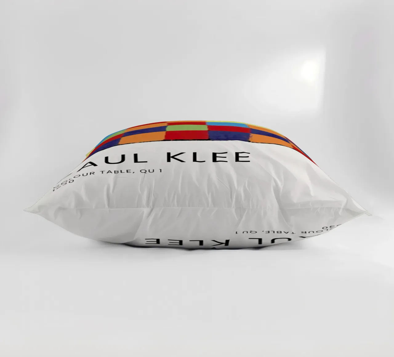 Klee - Colour Table, Qu 1 Kissen von Vintage by JUNIQE