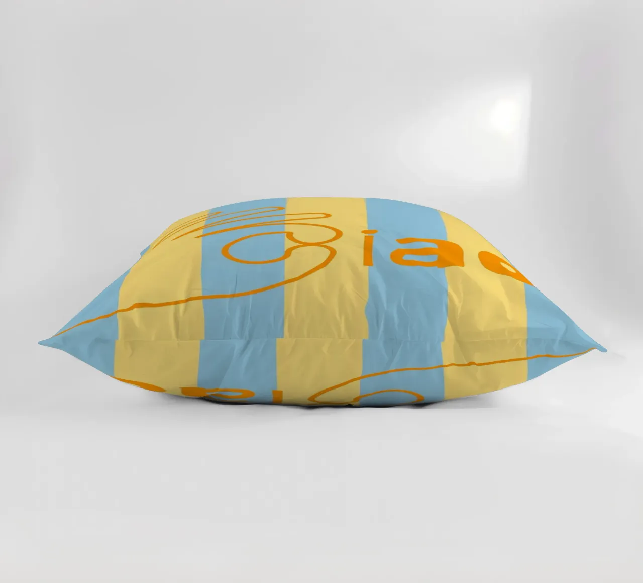 ok ciao. cuscino da FRICKE DESIGN